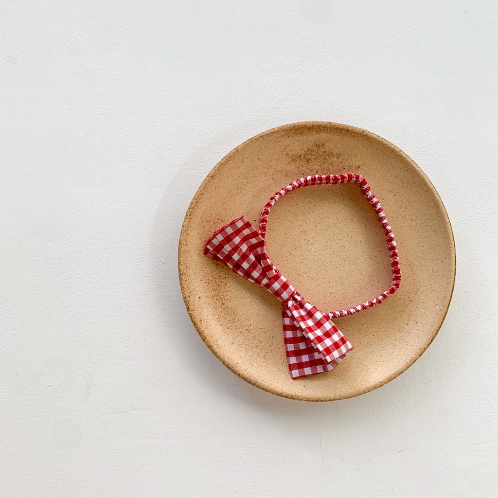 Bộ Áo Liền Quần Thêu Hình Dâu Tây + Băng Đô Xinh Xắn cho trẻ em Gái Sơ Sinh