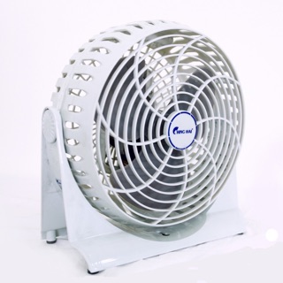 Quạt điện ChingHai ( để bàn và treo được) tặng kèm móc treo