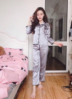 Bộ ngủ lụa