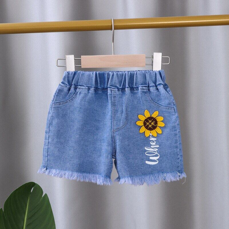 Quần Short Jean Họa Tiết Hoa Hướng Dương Dùng Cho Bé Gái Từ 1 Tới 5 Tuổi