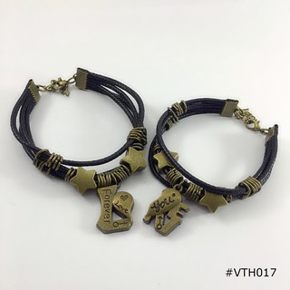 Vòng tay cặp chữ love bẻ đôi gắn ngôi sao may mắn