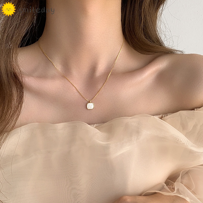 Vòng Cổ Choker Màu Vàng/Bạc Mặt Hình Vỏ Sò Thời Trang Cho Nữ
