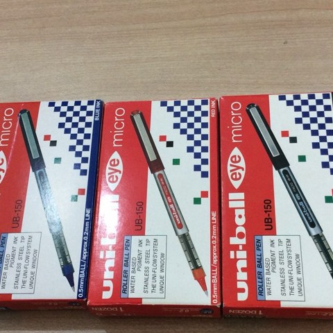 Bút ký tên Uni ball 150 ( 12 cây/ hộp)