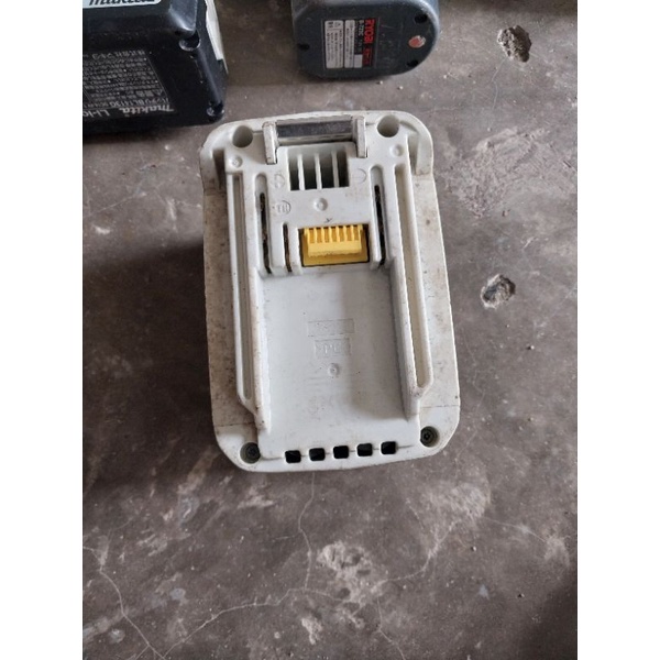 Vỏ pin zin makita