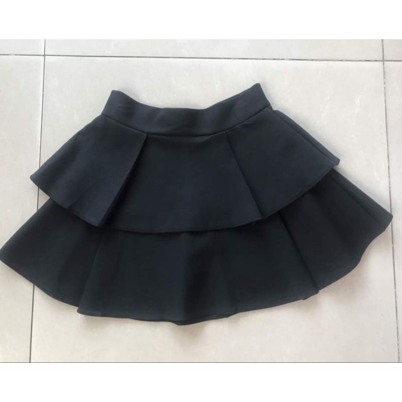 chân váy xòe 2 tầng