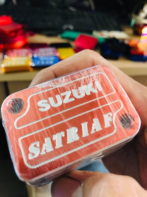 Nắp bình dầu Suzuki Satria Fi Raider Fi