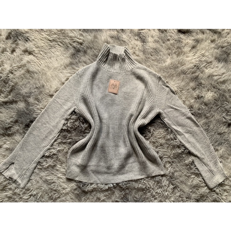 [Hàng 2hand kèm ảnh thật] Áo len dày dặn fom vừa nhiều mẫu | BigBuy360 - bigbuy360.vn