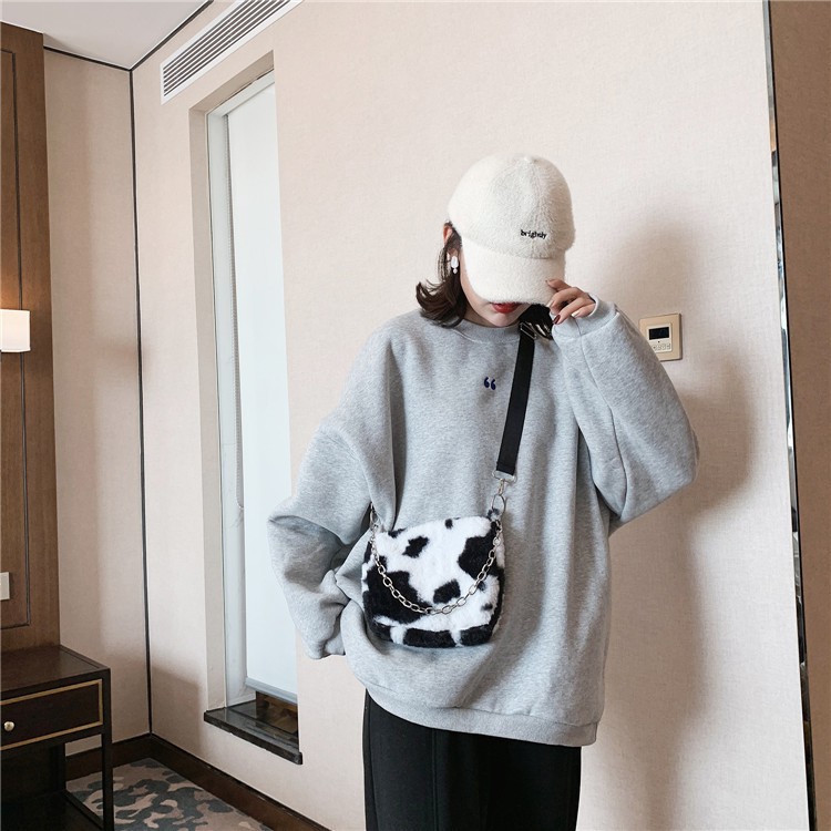 [Mã WAMT2405 giảm 10K đơn 0K] Túi Xách Nữ Đeo Chéo Mini 2 Dây Đeo Lông Nhung Họa Tiết Ngựa Vằn, T009 | BigBuy360 - bigbuy360.vn