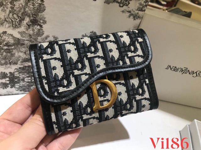 Ví nữ đì o cao cấp