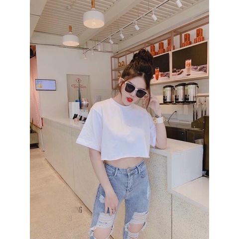 Áo croptop nữ cổ tròn tay ngắn form rộng / Croptop cổ tròn dáng buông / Áo crt nữ phong cách Hàn Quốc