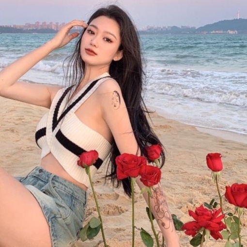 ÁO YẾM MẶC 2 KIỂU LEN HÀN CÓ SẴN