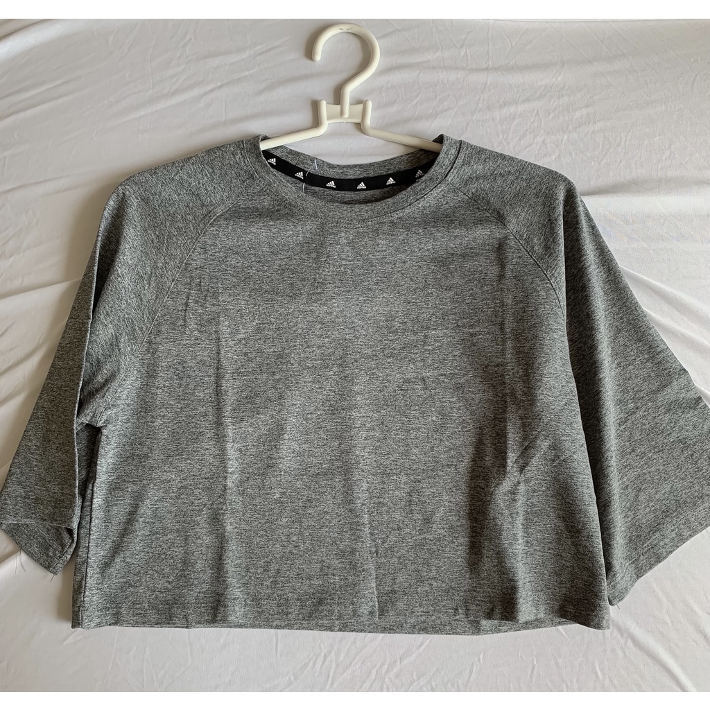 [Xả kho] Áo croptop thể thao nữ phom rộng, tập gym, yoga, aerobic