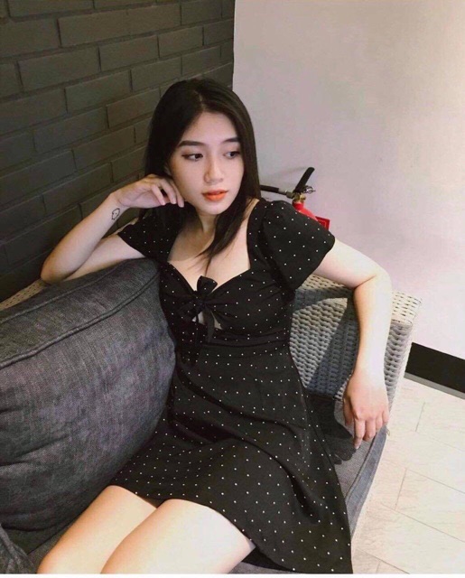 Đầm Xinh Elio Hở lưng quyến rũ kèm mút ngực form ôm body | BigBuy360 - bigbuy360.vn