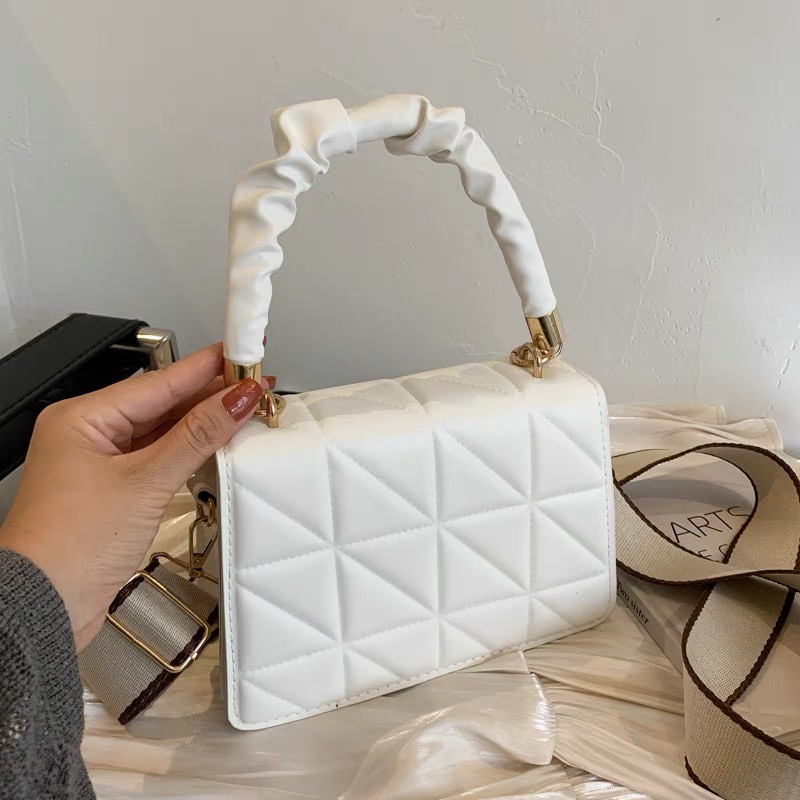 Túi xách đeo chéo nữ giá rẻ đẹp đi chơi phong cách thời trang hàn quốc dễ thương cute DC286
