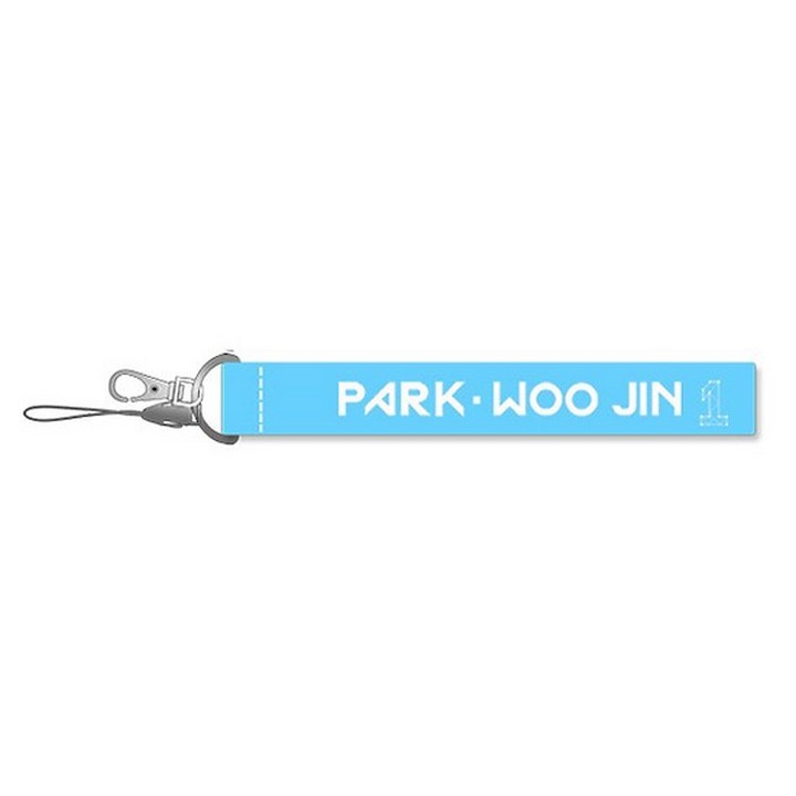 Sỉ 20k Dây đeo Nametag trong wanna one strap wanna one hologram