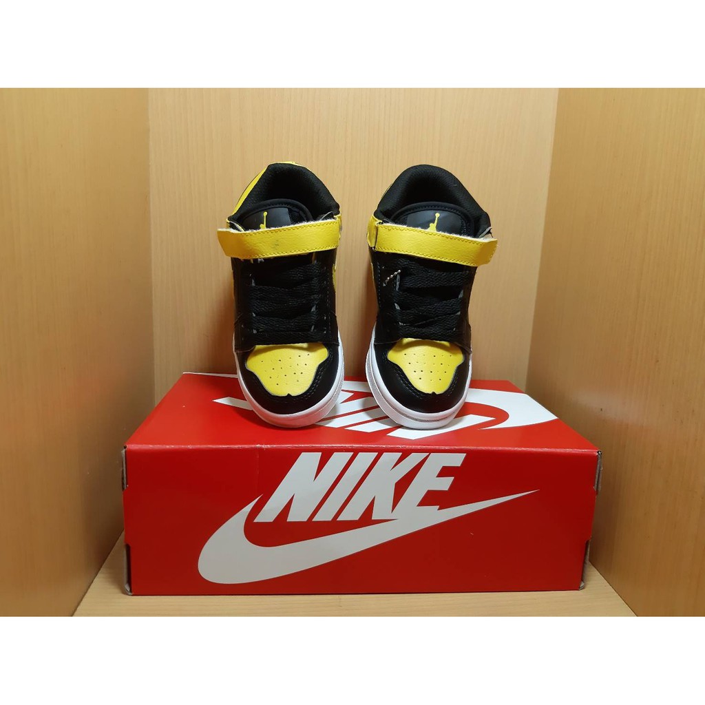 Giày Bata Nike Air Jordan Thời Trang Năng Động Cho Bé