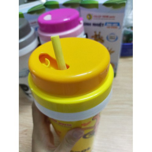 Bình nước giữ nhiệt có ống hút cho bé loại 700ml Rất tiện dụng | BigBuy360 - bigbuy360.vn