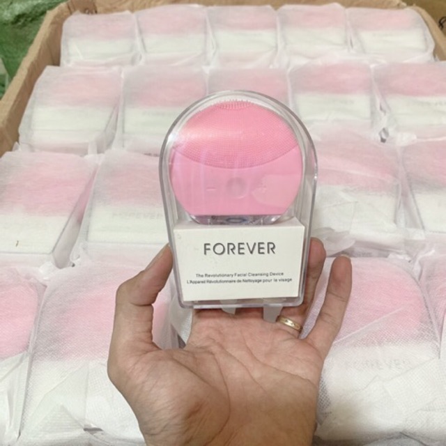 Máy rữa mặt masage run tạo bọt