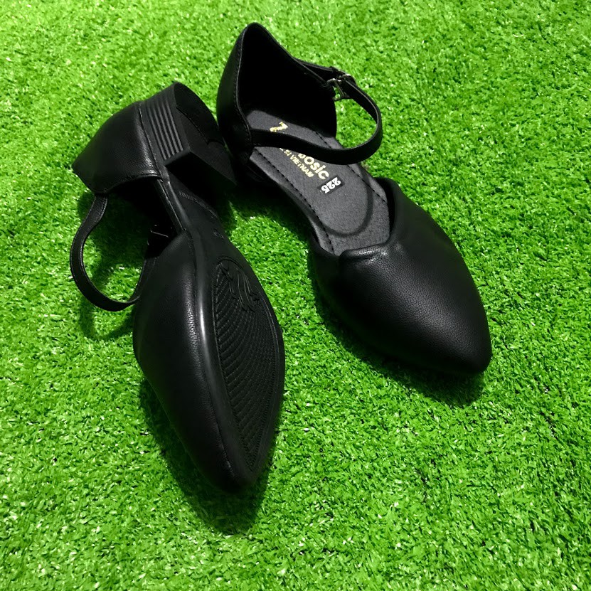 Giày búp bê dây gài MSG142