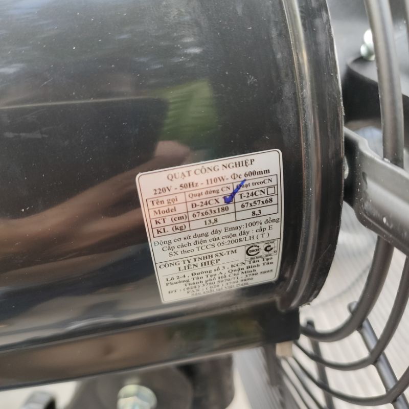 Quạt đứng công nghiệp Lifan Đ-24CX công suất lớn sải cánh 6 tấc làm mát xưởng nhà máy xí nghiệp