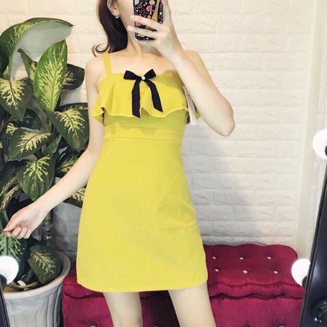 Đầm 2 dây hình chụp thật