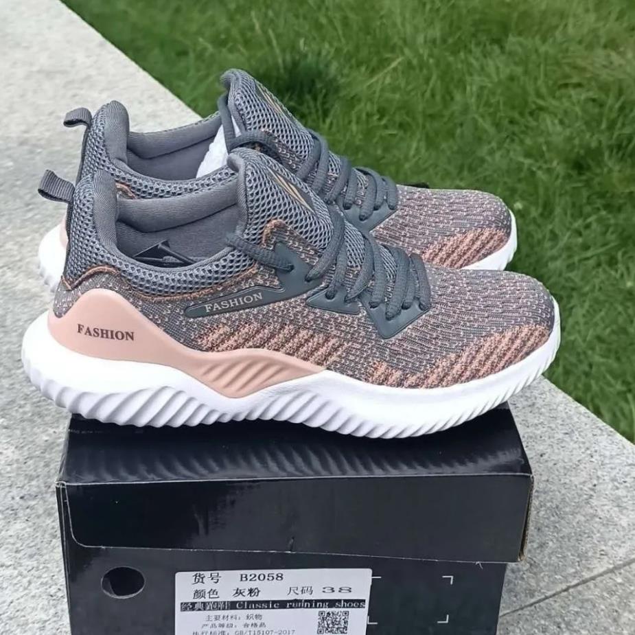 🇽🇰 (Adidas_) Giày chạy bộ Alpha mới của Hàn Quốc Giày thể thao leo núi nam và nữ thông thường