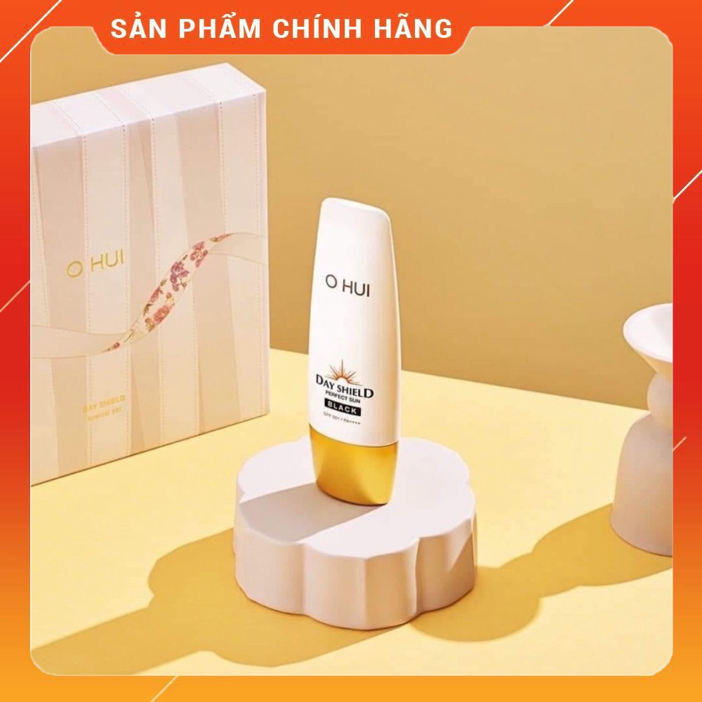 Kem chống nắng ohui black nâng tone nhẹ tạo ứng căng bóng, chống sạm đen, dưỡng trắng da (50ml)