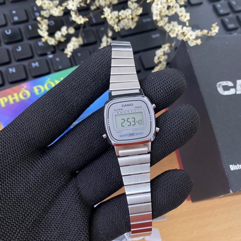 Đồng hồ nữ dây kim loại Casio Anh Khuê LA670WA-7DF