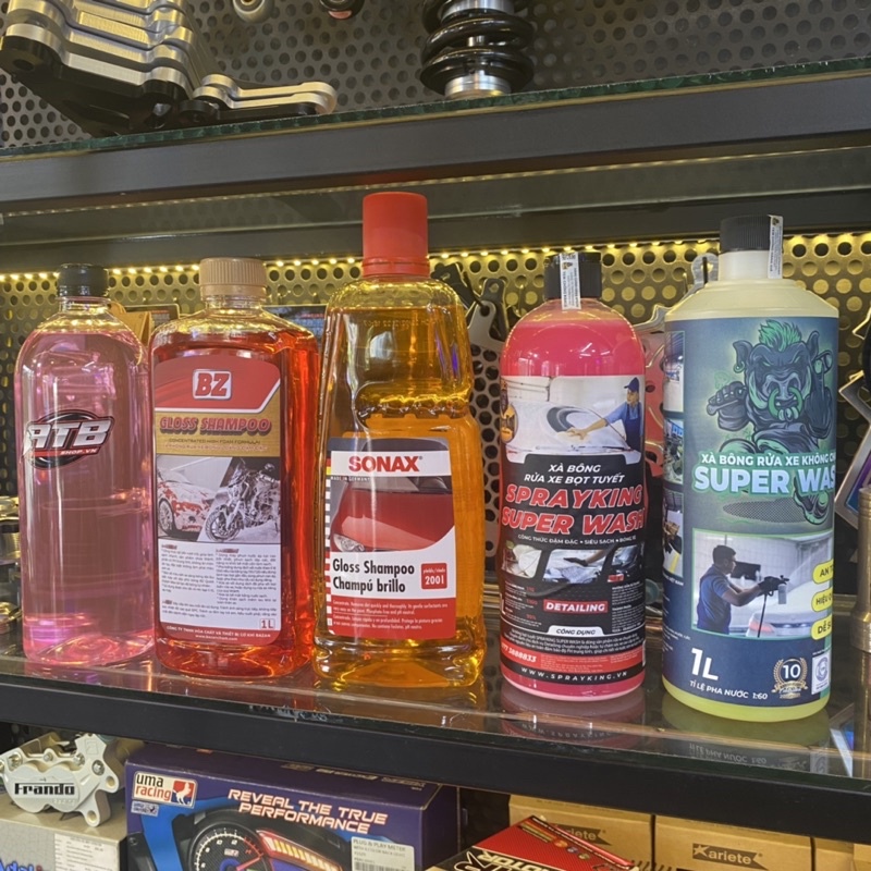Nước rửa xe  không chạm, xà bông không cham Sprayking Car Wash 1.L