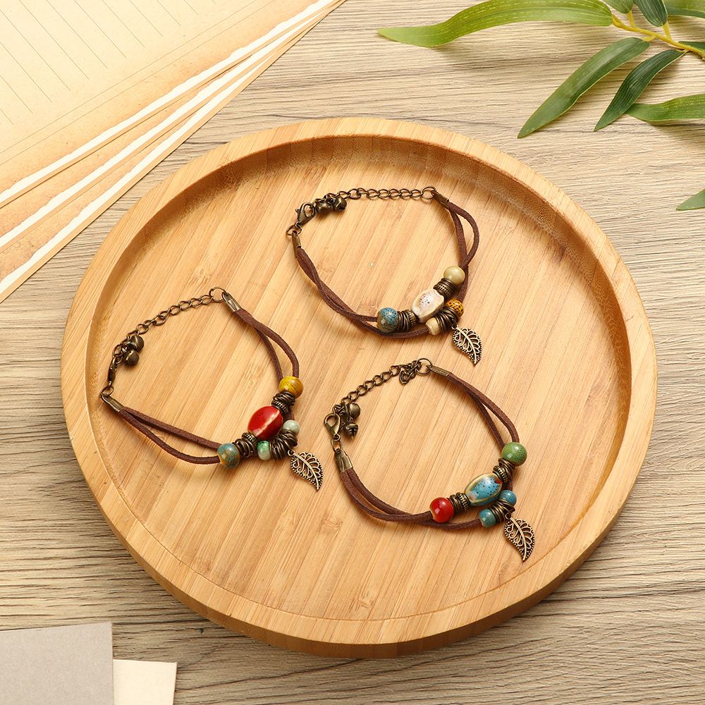 Vòng tay chuỗi hạt nhiều màu dễ thương MIHAN1 dành cho nữ