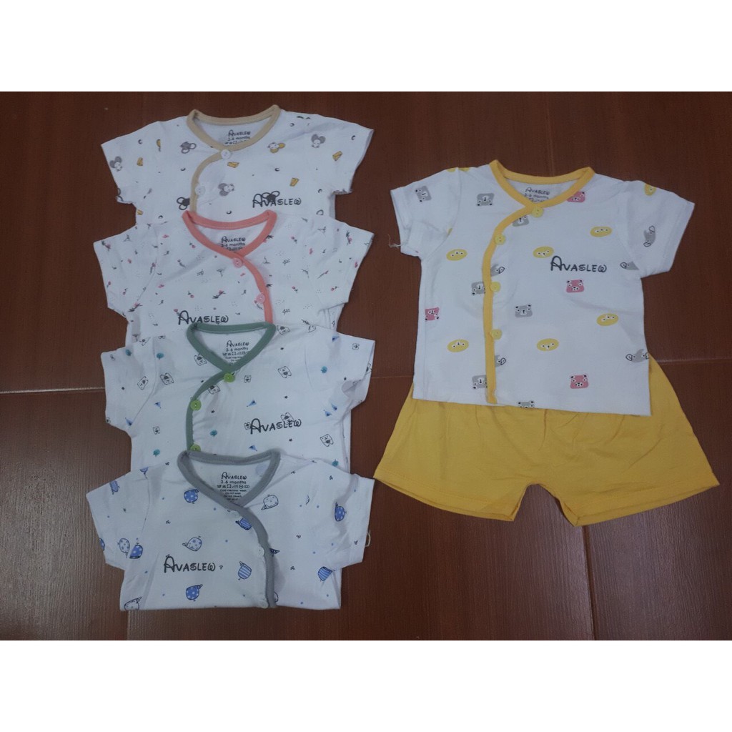 Bộ cộc Avarler (quần áo khác màu )