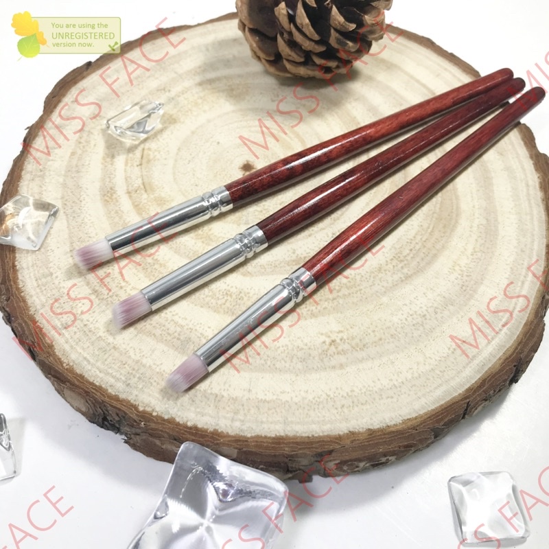 Cọ loang chéo omber