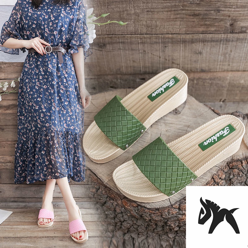 Dép Sandal Cao Gót Bằng Nhựa Đế Xuồng Chống Trượt Thời Trang Mùa Hè 2021 Cho Nữ