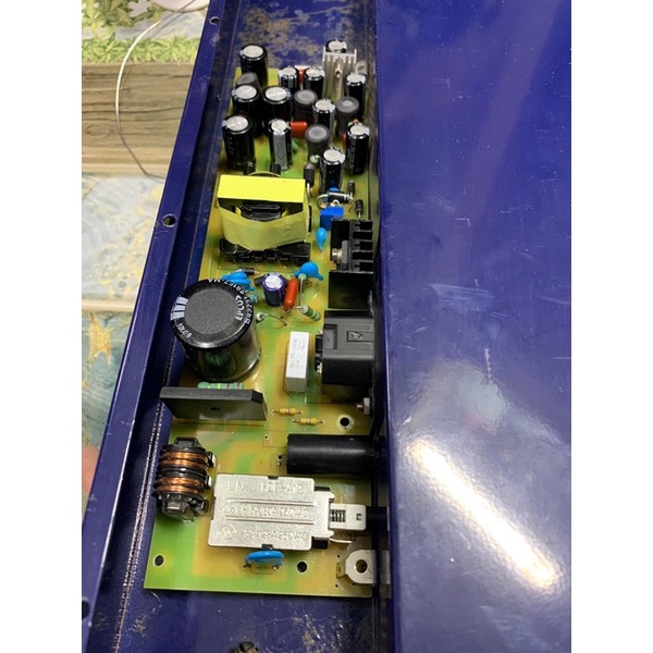 Bo Nguồn Mixer Soundcaft EFX MFX