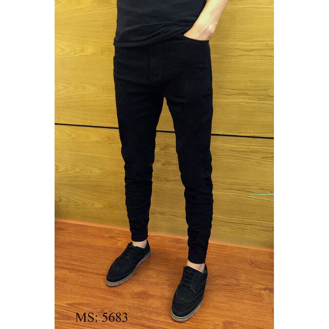 Quần jean nam XuBi jogger đen