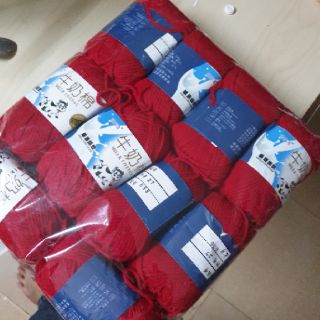Compo 10 Cuộn Len Milk Bò Màu Đỏ Đô