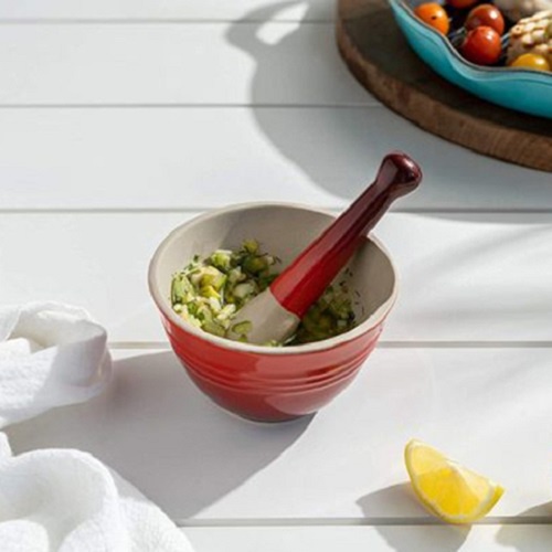 Bộ Chày Cối Lecreuset Mortar &amp; Pestle Cerise 300ml [Nhập Đức]