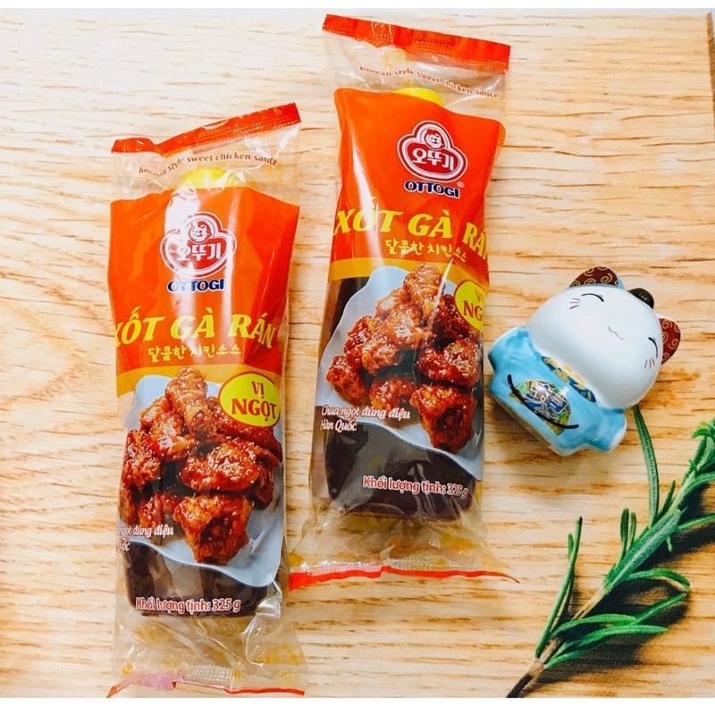 Xốt gà rán vị ngọt Ottogi chai 325g, gói 80 g