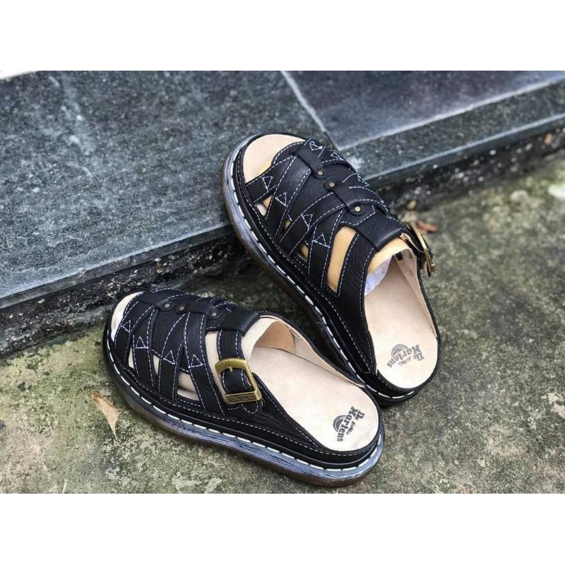 Dép Dr Martens 2011(khuyến mãi đặc biệt mua 1 được 2)