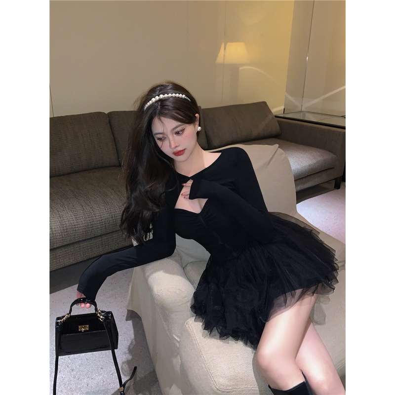 Đầm nữ dài tay thiết kế hở ngực phong cách gợi cảm khí chất hàng Quảng Châu mới váy ngắn ngọt ngào