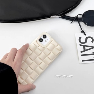 Ốp lưng trắng đơn giản tinh tế