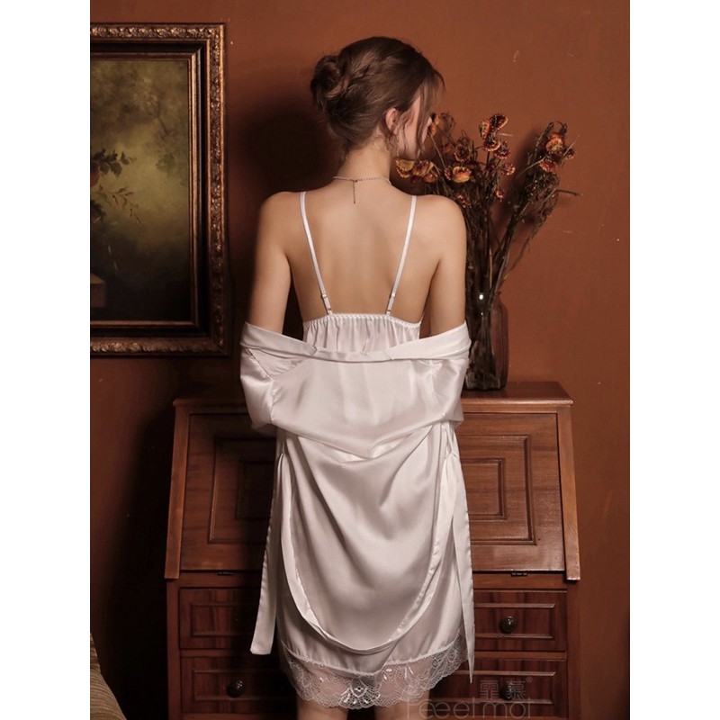 Áo choàng lụa mềm mại quyến rũ sexy LA PERBRA