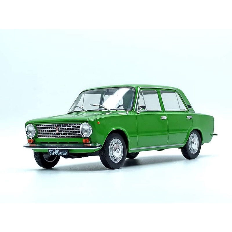 Mô hình xe Lada 21011