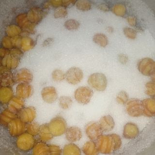 Mơ tươi ngâm đường đầu vụ