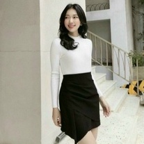 Chân Váy Ngắn Chữ A Lưng Cao Xếp Ly Phong Cách Hàn Quốc | BigBuy360 - bigbuy360.vn
