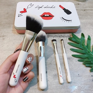 SET CỌ LIMITED INNISFREE