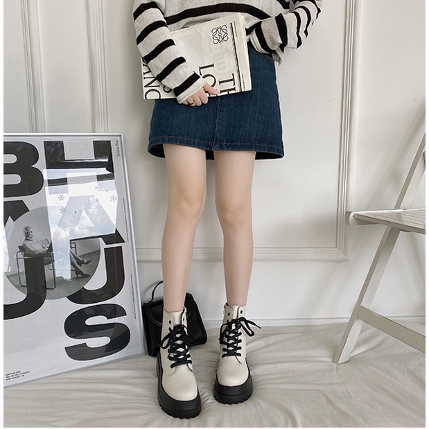 GIÀY BỐT MARTIN ULZZANG KÉO KHÓA ĐẾ ĐEN CAO 5 CM
