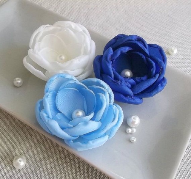 Hoa ruy băng đốt