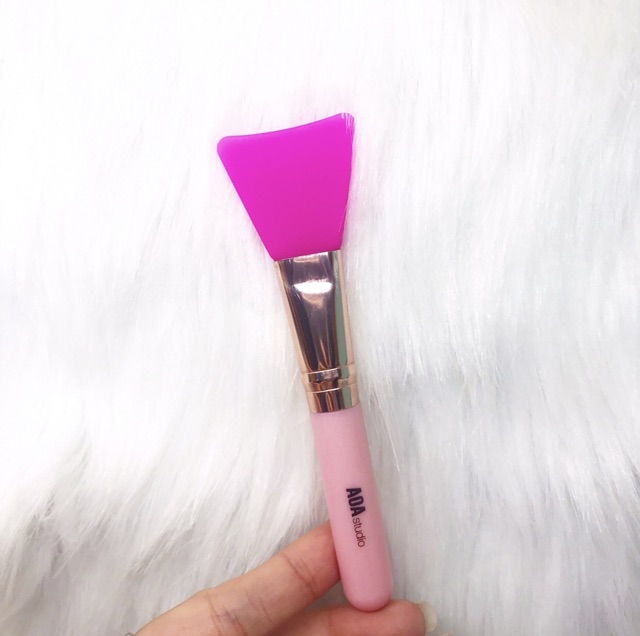 Cọ quét mặt nạ AOA Face Mask Applicator