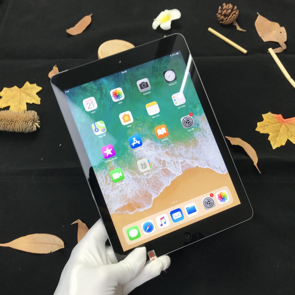 Máy tính bảng Apple Ipad 4 chính hãng quốc tế / tặng kèm phụ kiện / bảo hành 365 ngày